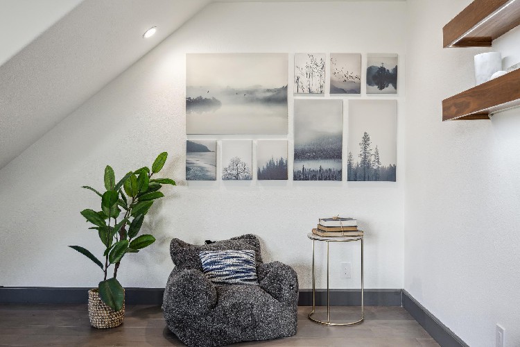 101 Bel Air Rd, Palo Alto, CA 90077